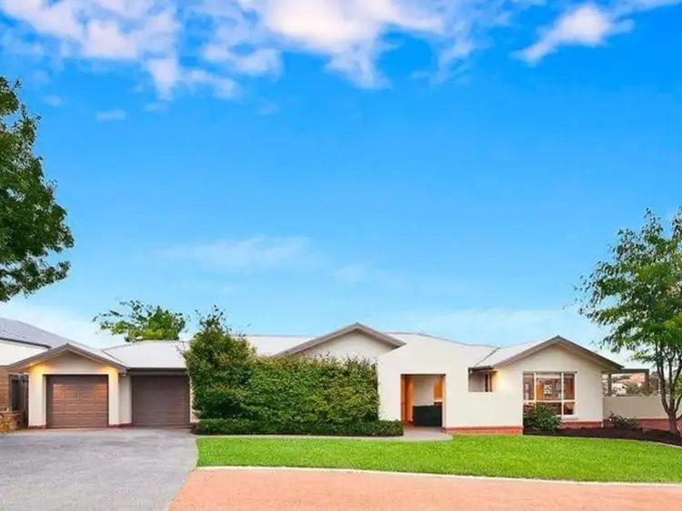 Second view of Homely house listing, 7 Courtneidge Street, Dunlop ACT 2615