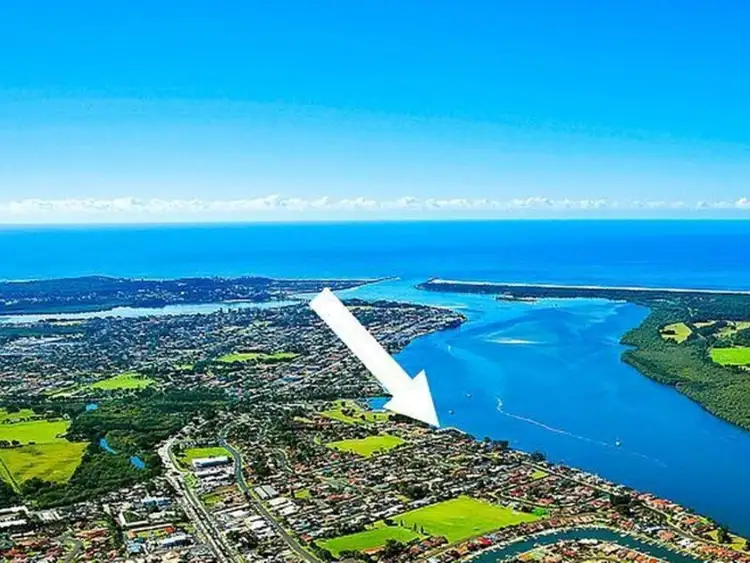 Second view of Homely townhouse listing, 2/19 Waterview Court, Ballina NSW 2478