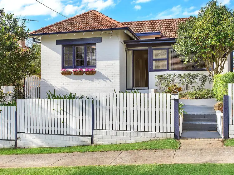 7 Diggers Avenue, Gladesville NSW 2111