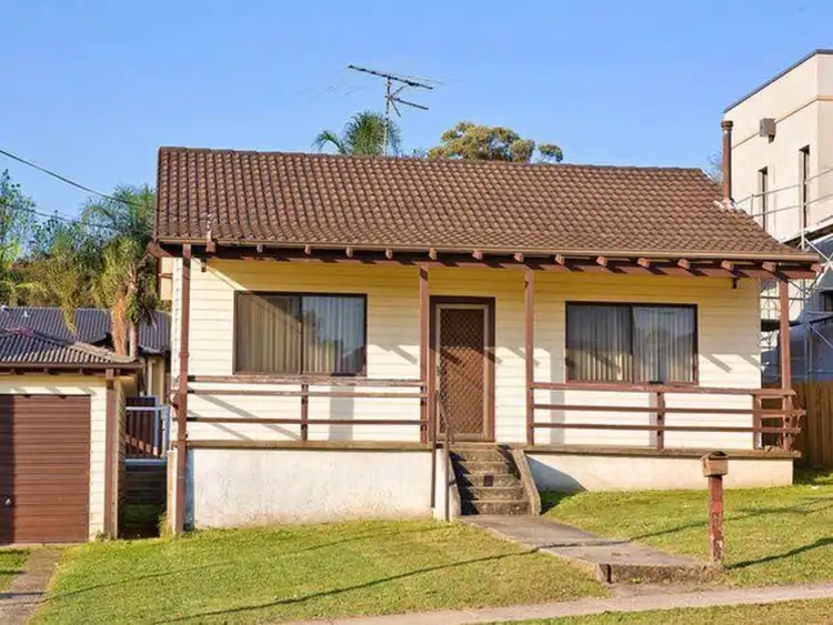 8 Phillip Road, Putney NSW 2112