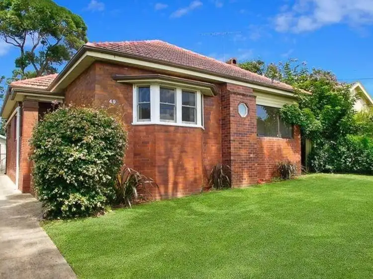 49 Batemans Road, Gladesville NSW 2111