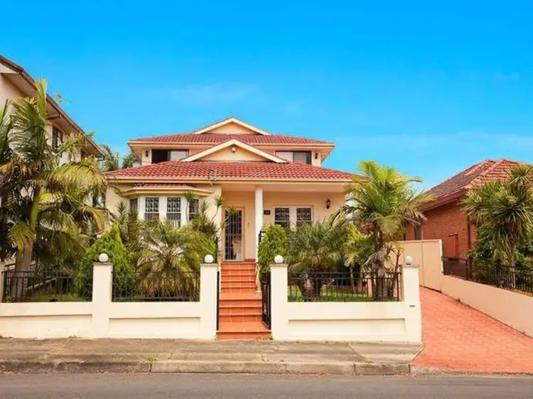 118 Permanent Avenue, Earlwood NSW 2206
