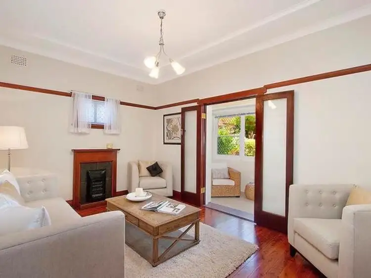 16 Clemton Avenue, Earlwood NSW 2206
