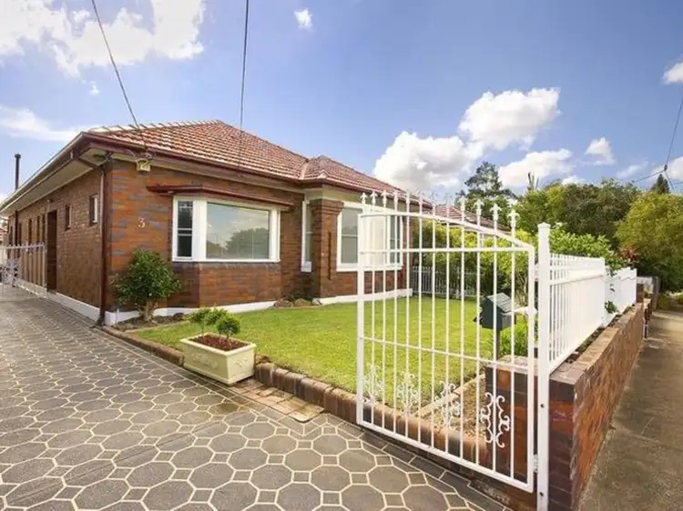 3 Malley Avenue, Earlwood NSW 2206