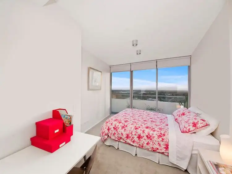 Sixth view of Homely apartment listing, W1001/599 Pacific Highway, St Leonards NSW 2065