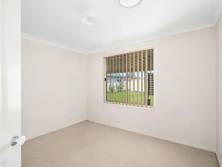Seventh view of Homely house listing, 10 Dominic Cove, Rutherford NSW 2320