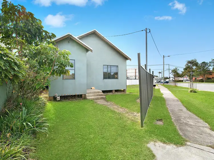 Main view of Homely house listing, 1/83 City Road, Merewether NSW 2291