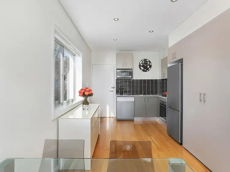 Third view of Homely apartment listing, 6/3 Stark Street, Coogee NSW 2034