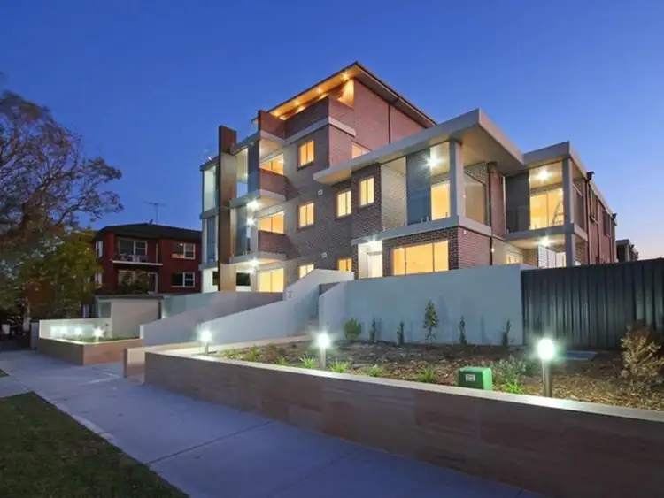 B6/145 Russell Avenue, Dolls Point NSW 2219