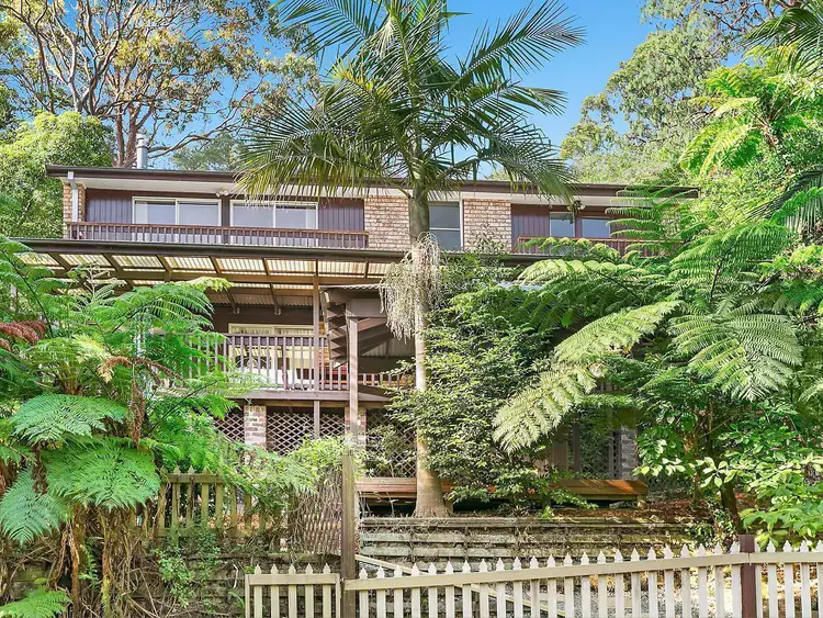 9 Olsson Close, Hornsby Heights NSW 2077