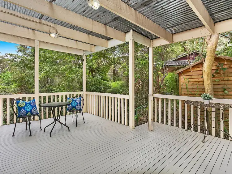 6 Bundanoon Place, Hornsby Heights NSW 2077