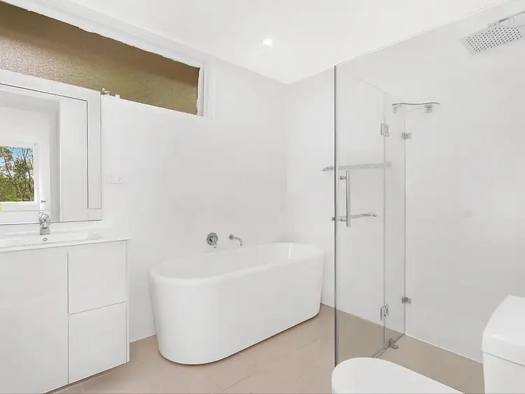 Fourth view of Homely house listing, 6 Bundanoon Place, Hornsby Heights NSW 2077