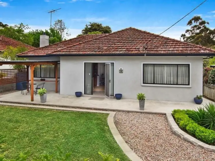 10 Amor Street, Asquith NSW 2077