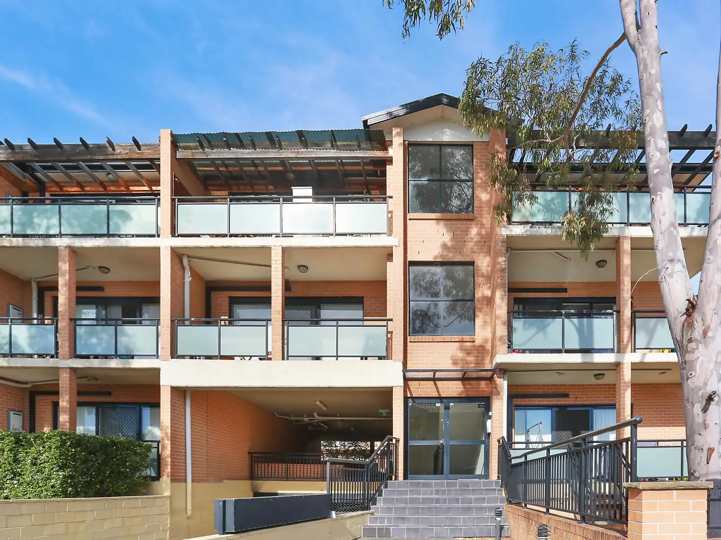 Main view of Homely apartment listing, 4/76 Mountford Avenue, Guildford NSW 2161