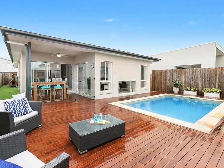 15 Bayou Street, Birtinya QLD 4575