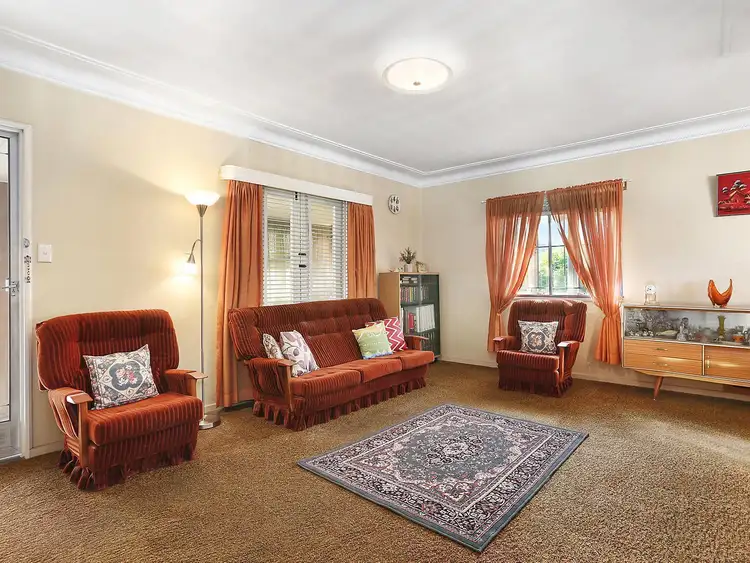 Second view of Homely semi-detached listing, 31 Sorbiston Street, Holland Park West QLD 4121