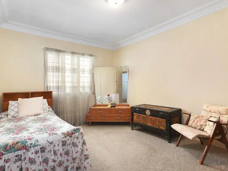 Fourth view of Homely semi-detached listing, 31 Sorbiston Street, Holland Park West QLD 4121