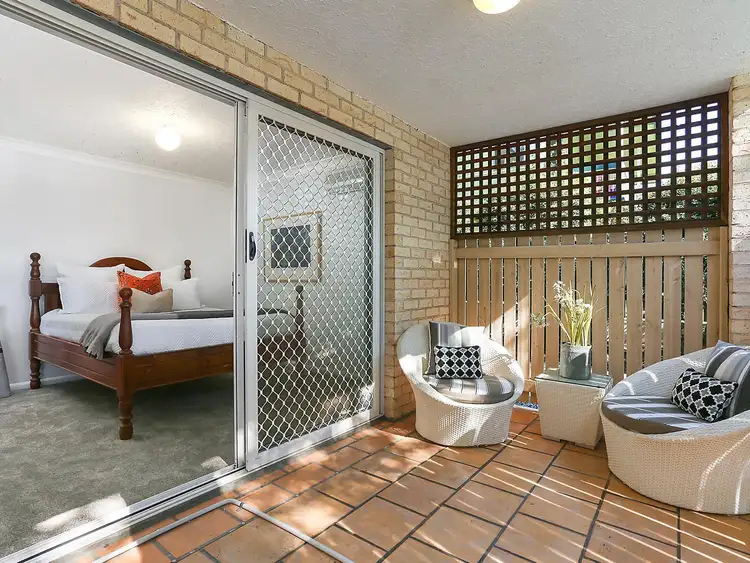 Third view of Homely apartment listing, 1/50 Dutton Street, Hawthorne QLD 4171