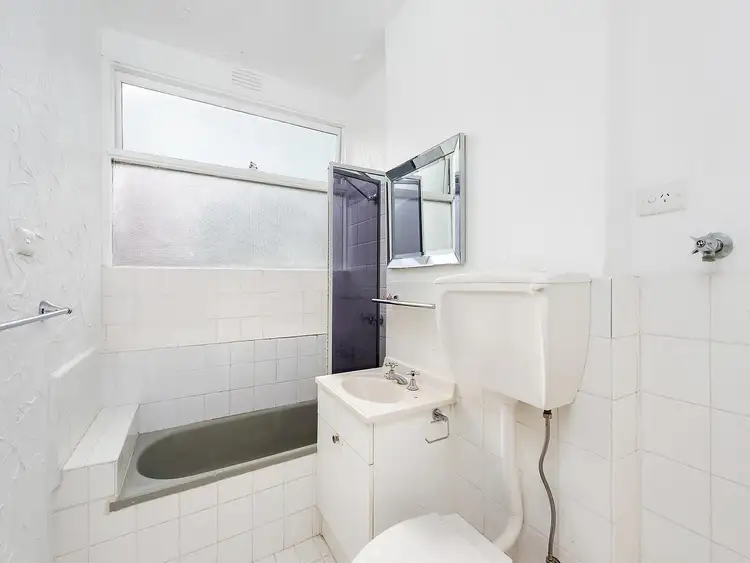 Fourth view of Homely apartment listing, 4/380 Inkerman Street, St Kilda East VIC 3183