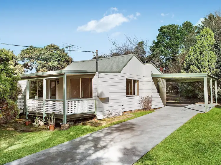 32 Sinclair Crescent, Wentworth Falls NSW 2782