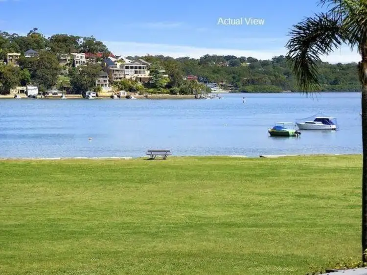 12 Loch Maree Crescent, Connells Point NSW 2221