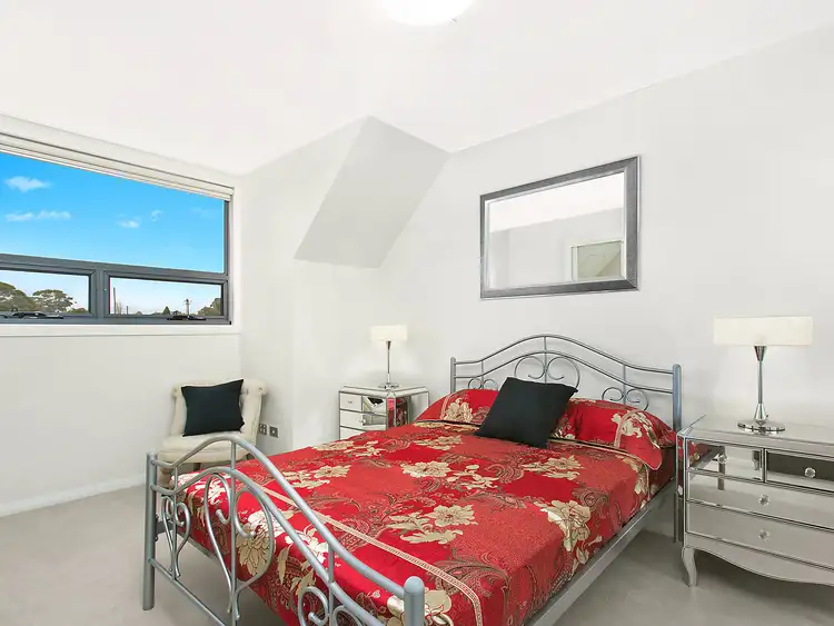 Sixth view of Homely townhouse listing, 2/1 Martin Place, Mortdale NSW 2223