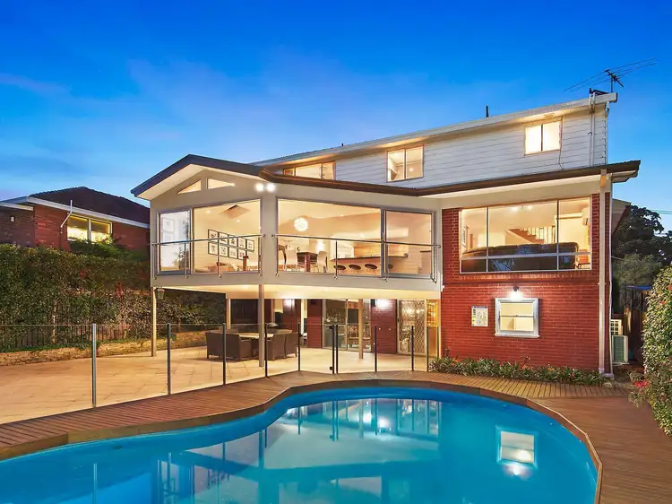 8 Sunshine Parade, Peakhurst Heights NSW 2210