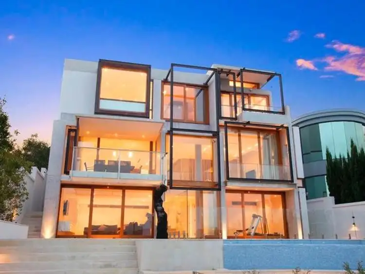 28 Bowden Crescent, Connells Point NSW 2221