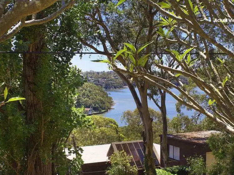 14 Central Avenue, Como NSW 2226