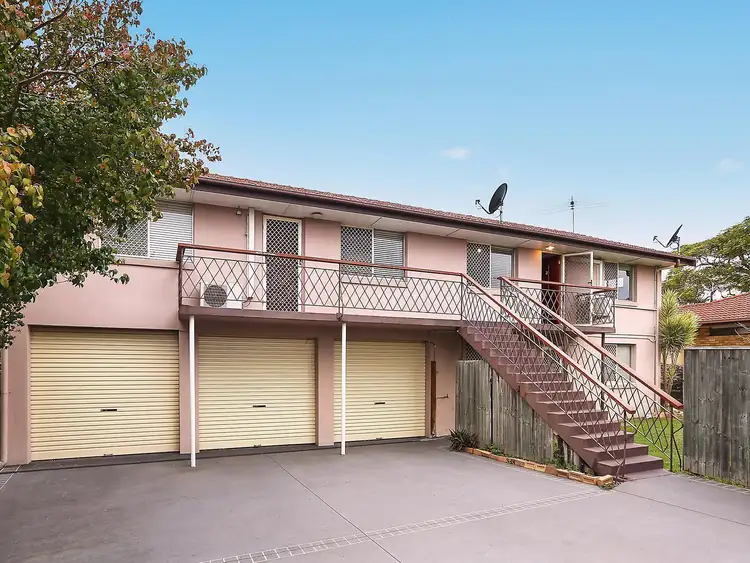 Main view of Homely unit listing, 2/47 Preston Road, Manly West QLD 4179