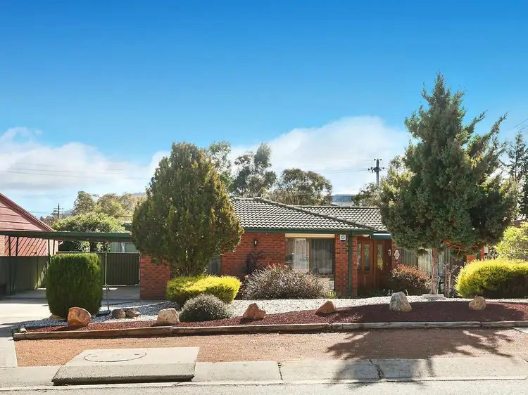 8 Rylah Crescent, Wanniassa ACT 2903