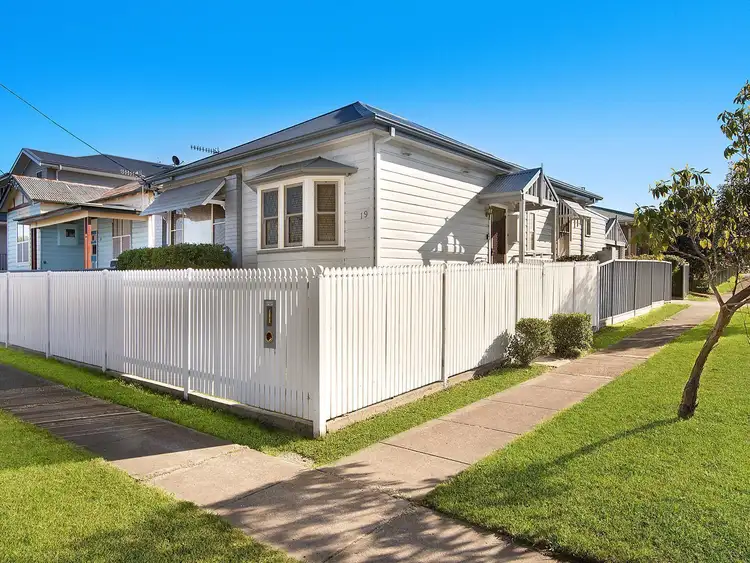 19 Russell Road, New Lambton NSW 2305