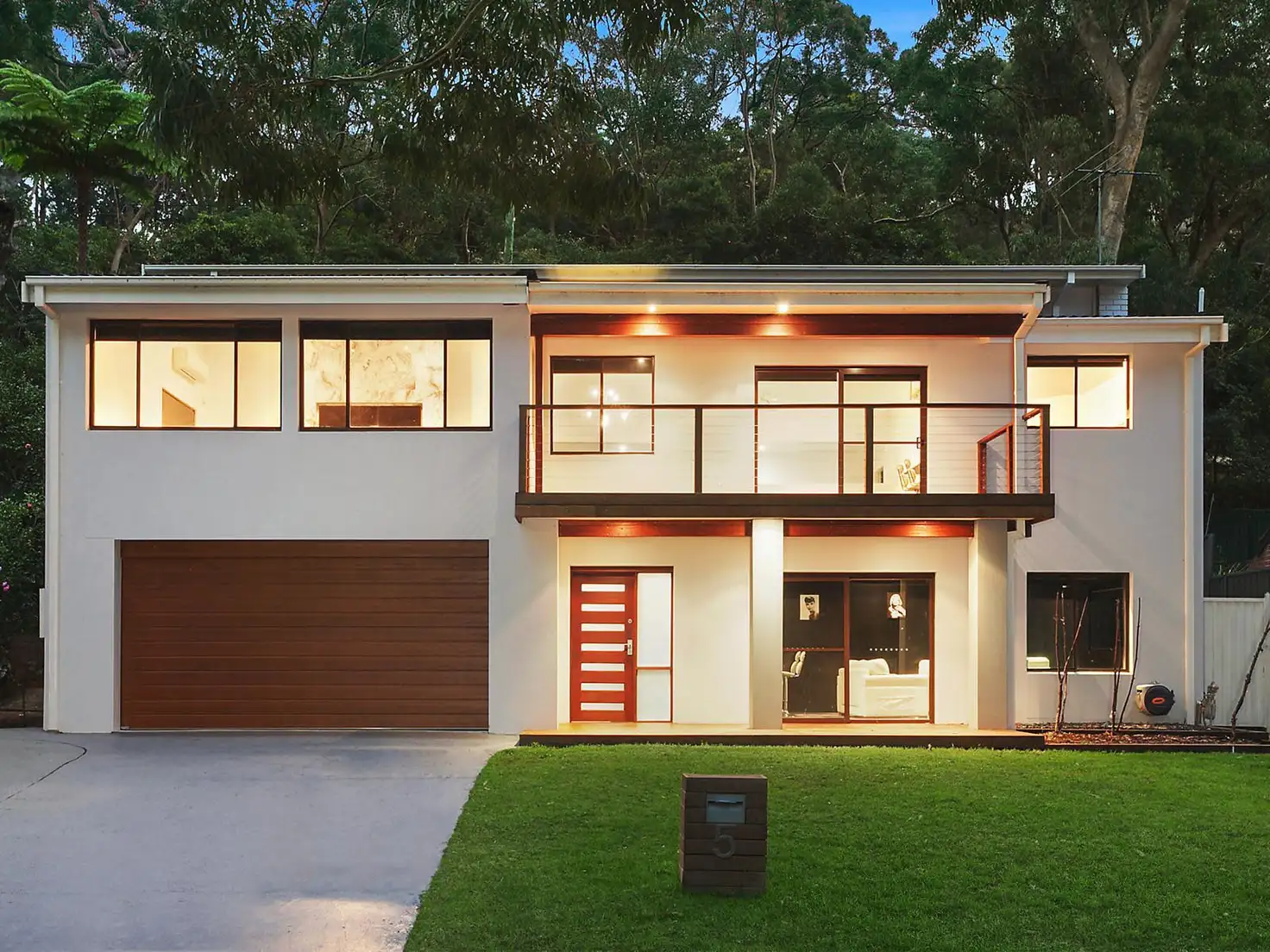 Main view of Homely house listing, 5 Ocean Place, Illawong NSW 2234