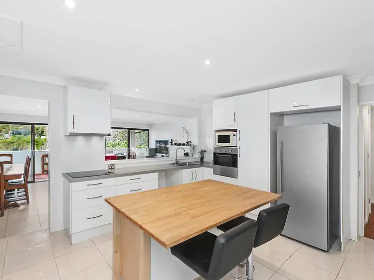 4 Parry Avenue, Terrigal NSW 2260