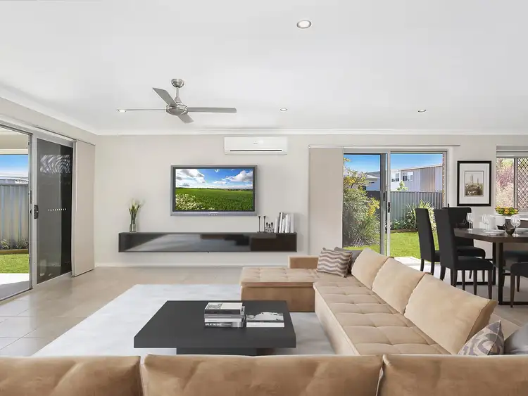 10 Cobalt Crescent, Caloundra West QLD 4551