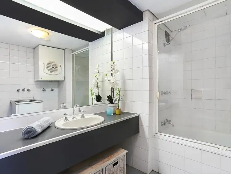 Sixth view of Homely apartment listing, 11/21 Dock Street, South Brisbane QLD 4101