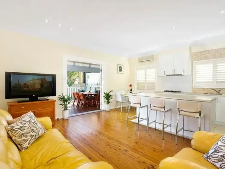 Fourth view of Homely house listing, 7 Essilia Street, Collaroy Plateau NSW 2097