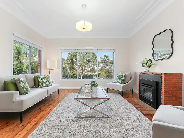 Second view of Homely house listing, 10 Alto Avenue, Seaforth NSW 2092