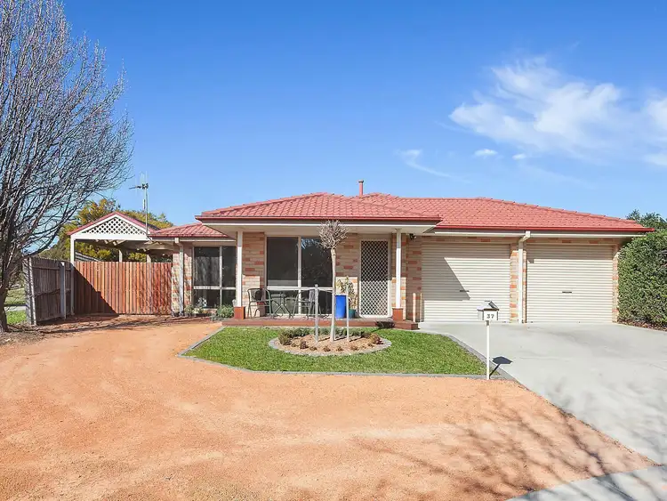 Second view of Homely house listing, 37 Polwarth Circuit, Dunlop ACT 2615