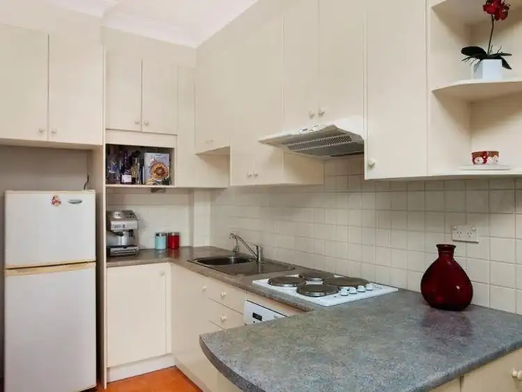 Third view of Homely apartment listing, 6/24 Ewos Parade, Cronulla NSW 2230