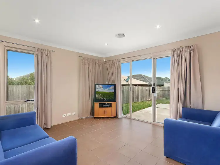 Second view of Homely house listing, 3 Elphick Place, Bonner ACT 2914