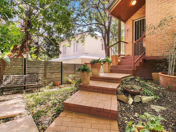 Second view of Homely apartment listing, 2/286 Harcourt Street, Teneriffe QLD 4005