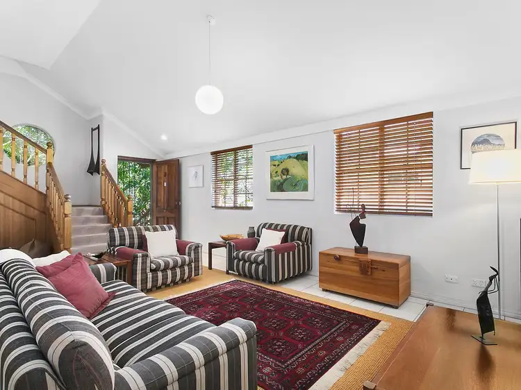 Third view of Homely apartment listing, 2/286 Harcourt Street, Teneriffe QLD 4005