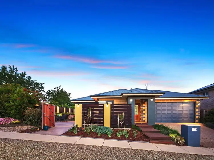 18 Flagstone Street, Harrison ACT 2914