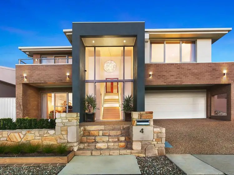 4 Walling Street, Franklin ACT 2913