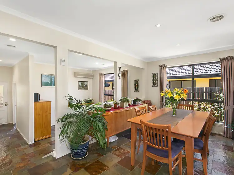 17 Kurrama Close, Ngunnawal ACT 2913