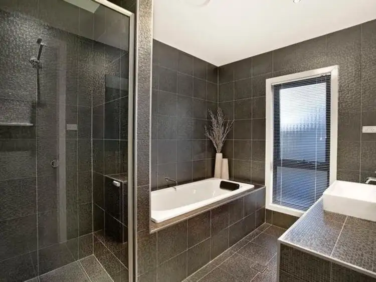 Sixth view of Homely house listing, 17 Donald Horne Circuit, Franklin ACT 2913