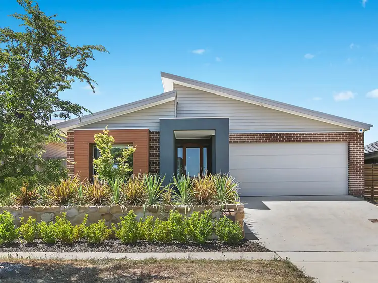 16 Muriel Stewart Circuit, Bonner ACT 2914