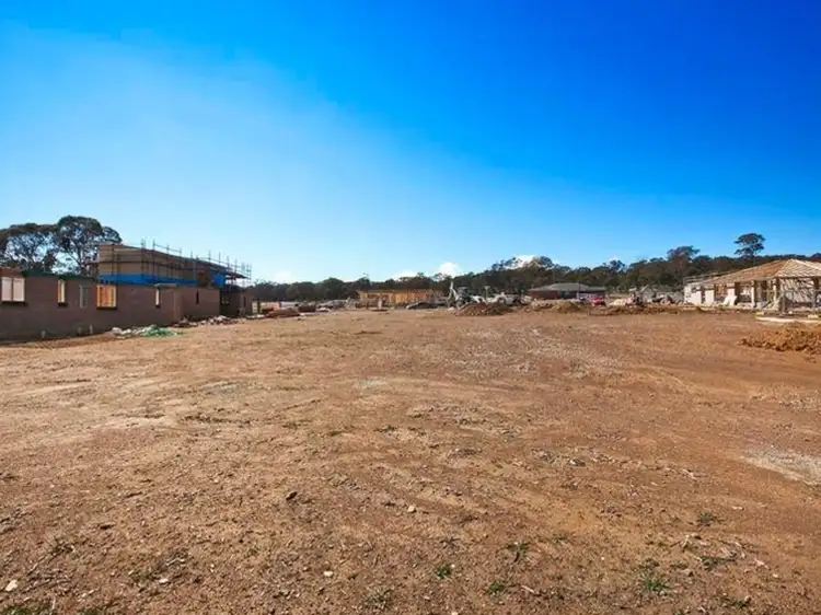 9 Callus Street, Forde ACT 2914