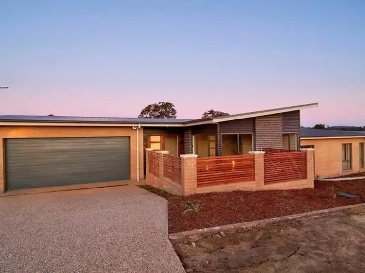 26 Phyllis Frost Street, Forde ACT 2914